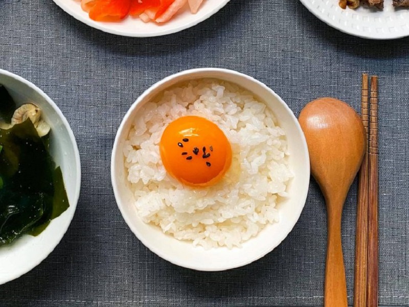 Trứng gà sạch ăn sống được không? Dinh dưỡng trong trứng gà sống 5 Trứng gà sạch ăn sống được không? Dinh dưỡng trong trứng gà sống